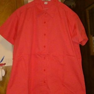 PORT AUTHORITY LADIES BLOUSE SIZE XL.
